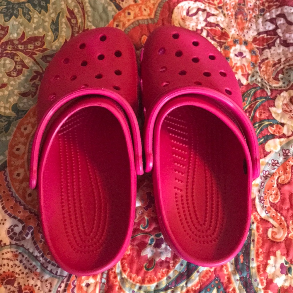 Pink crocs